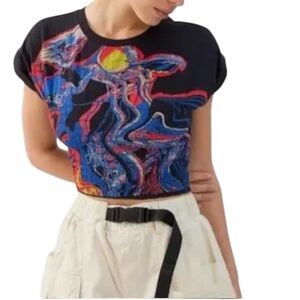 Urban Outfitters Size Small Black Skull Top